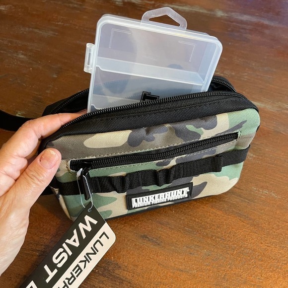 NWT Lunkerhunt LTS Fishing Waist Bag w/ Tackle Box - Picture 9 of 12
